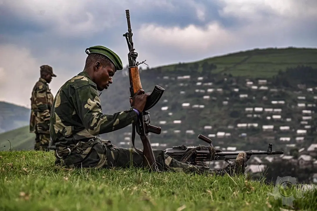 Guerre Du M Aucune Maison Incendi E Par Les Wazalendo Et Les Fardc