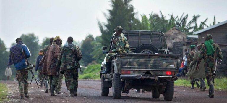 Uvira sous tension : l’armée congolaise accuse l’AFC-M23 de pillages massifs