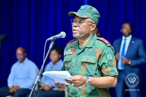 FARDC: « La plupart des officiers arrêtés ont été manipulés par les Rwandais » le général Sylvain Ekenge
